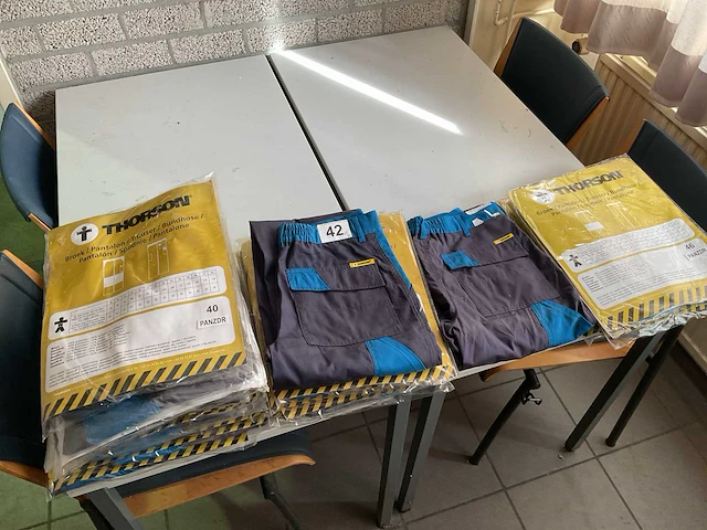Thorson pandzr partij werkbroeken, 18 stuks - afbeelding 2 van  4