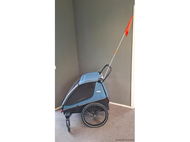 Thule fietskar | model courier | kleur blauw - afbeelding 1 van  7