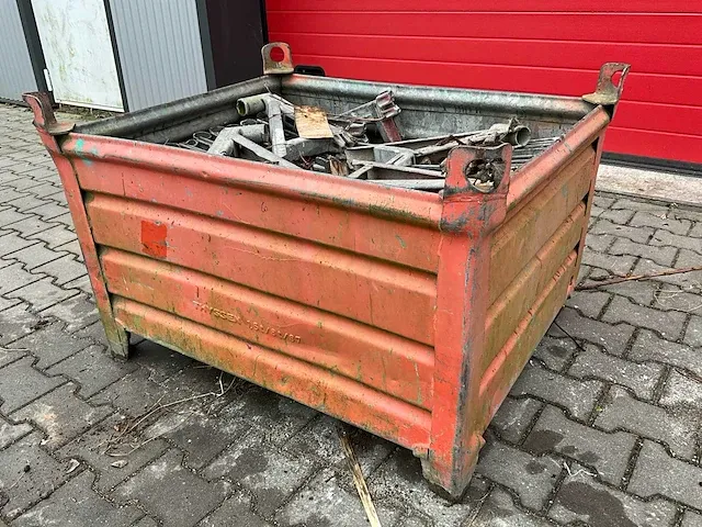 Thyssen - 1,5 ton - stapelkrat met 54 layher consoles - afbeelding 1 van  12