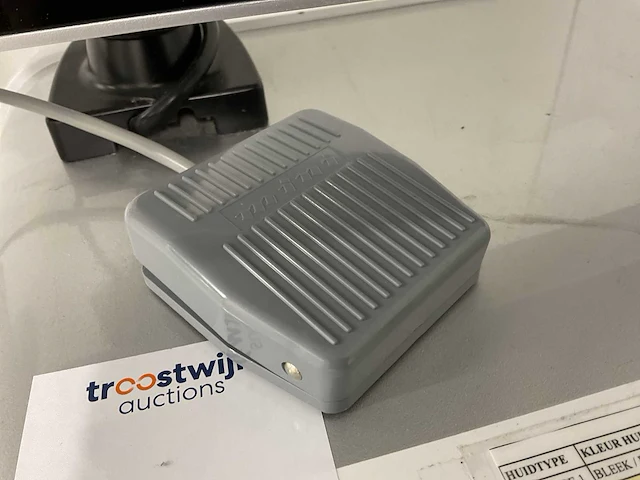 Tiabo electronic - tb-800 - laser- huidbehandelingswerkstation - afbeelding 7 van  8