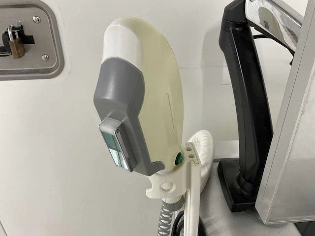 Tiabo electronic - tb-800 - laser- huidbehandelingswerkstation - afbeelding 5 van  9