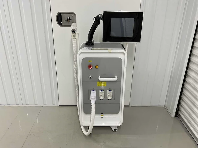 Tiabo electronic - tb-800 - laser- huidbehandelingswerkstation - afbeelding 1 van  6