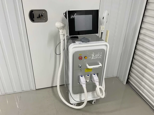 Tiabo electronic - tb-800 - laser- huidbehandelingswerkstation - afbeelding 1 van  7