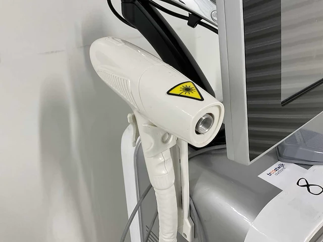Tiabo electronic - tb-800 - laser- huidbehandelingswerkstation - afbeelding 4 van  7