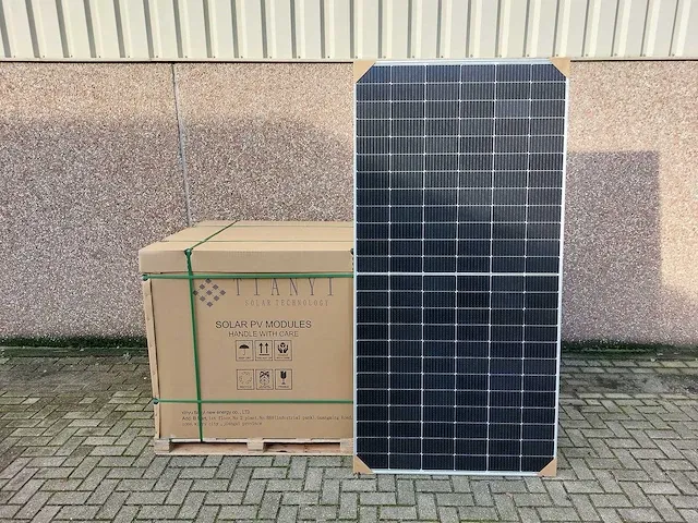 Tianyi - tydm144h-182m-10bb - pallet met 16 zonnepanelen (550 wp) - afbeelding 1 van  3