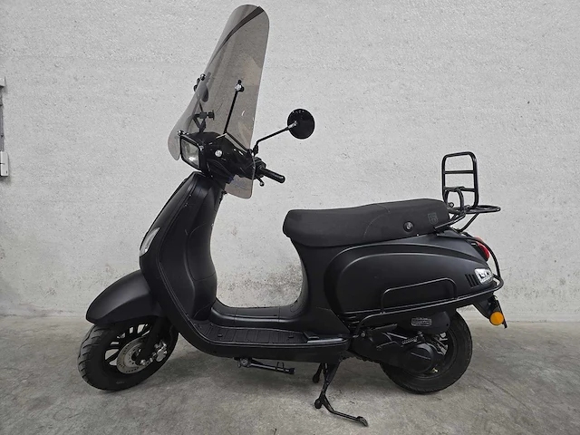 Tianying - bromscooter - ty50qt-k - 4t 45km uitvoering dvl49p - afbeelding 1 van  7
