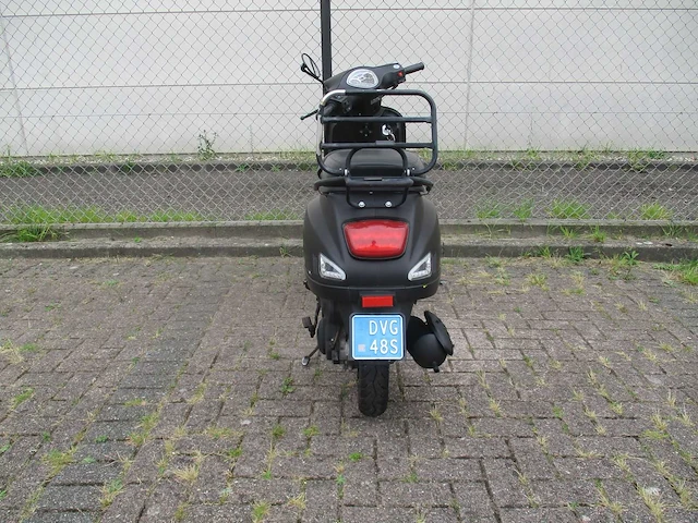 Tianying dts milano s riva sport - injectie snorscooter - ty50qt-k - scooter - afbeelding 8 van  11