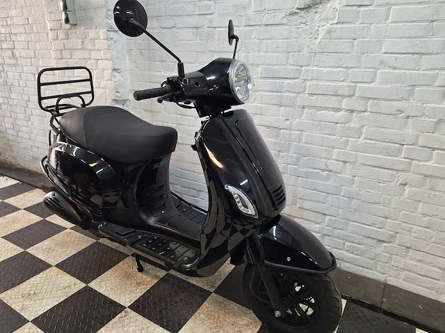 Tianying ty50qt-k riva 25 km snorscooter 4takt - afbeelding 6 van  7