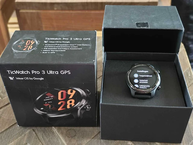Ticwatch - pro 3 - smartwatch (40x) - afbeelding 1 van  8