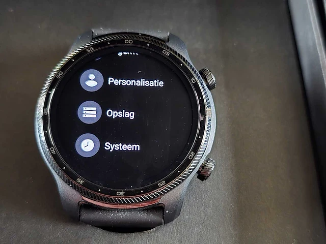 Ticwatch - pro 3 - smartwatch (40x) - afbeelding 7 van  8