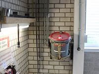 Tien lijmklemmen waaronder met lengte 250 cm. - afbeelding 2 van  3