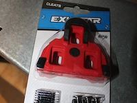 Tien sets schoenblokjes/cleats exustar cleats e-rsl11 voor shimano spd-sl-pedalen in doos. - afbeelding 2 van  3
