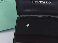Tiffany & co - tiffany solitair oorknop met diamant - afbeelding 2 van  13