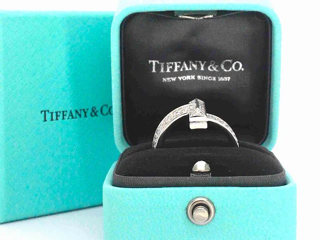 Tiffany & co - "tiffany t" t1 witgouden ring met diamanten - afbeelding 2 van  13