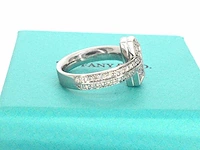 Tiffany & co - "tiffany t" t1 witgouden ring met diamanten - afbeelding 3 van  13