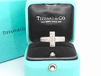 Tiffany & co - "tiffany t" t1 witgouden ring met diamanten