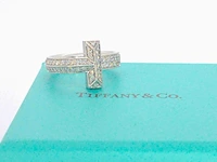 Tiffany & co - "tiffany t" t1 witgouden ring met diamanten - afbeelding 8 van  13