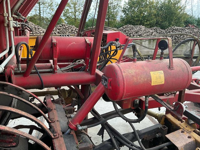 Tim - 1994 - krb s 212 - bietenrooier - afbeelding 25 van  44