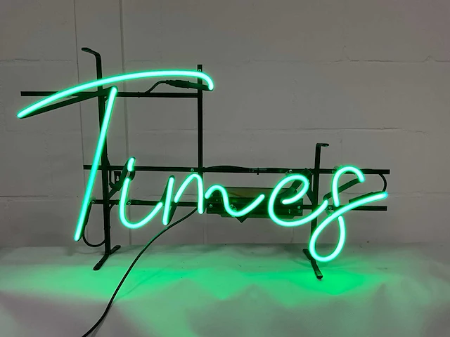 Times neonverlichting - afbeelding 1 van  7