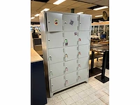 Timmer lockerkast - afbeelding 3 van  7