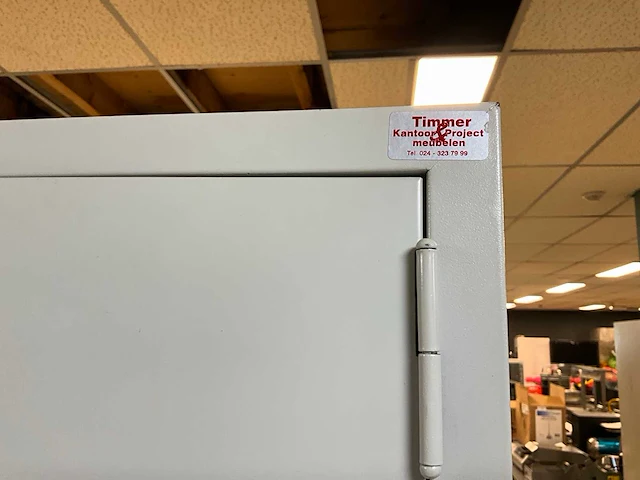 Timmer lockerkast - afbeelding 7 van  7