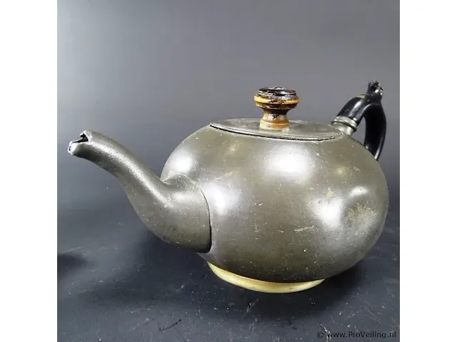 Tinnen theepot - afbeelding 3 van  5