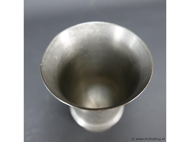 Tinnen vaas - afbeelding 3 van  5