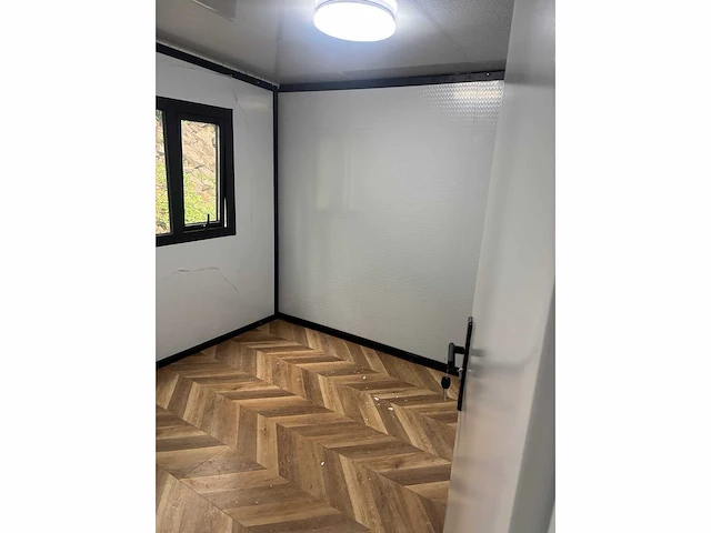 Tiny - house - afbeelding 2 van  15