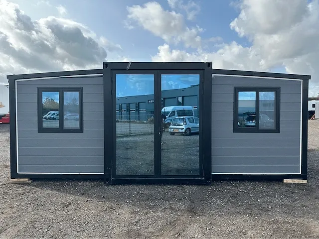 Tiny house / chalet complete deluxe grey - afbeelding 1 van  57