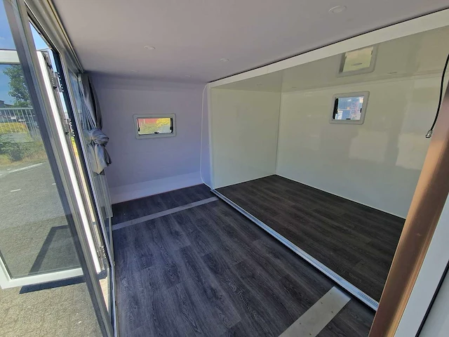 Tiny house uitschuifbaar / kantoorunit - 2024 - afbeelding 14 van  16