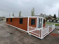 Tiny house