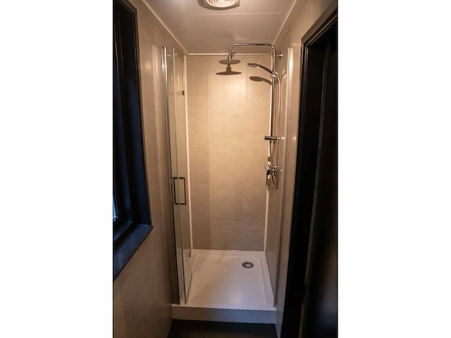 Tiny house - afbeelding 14 van  29