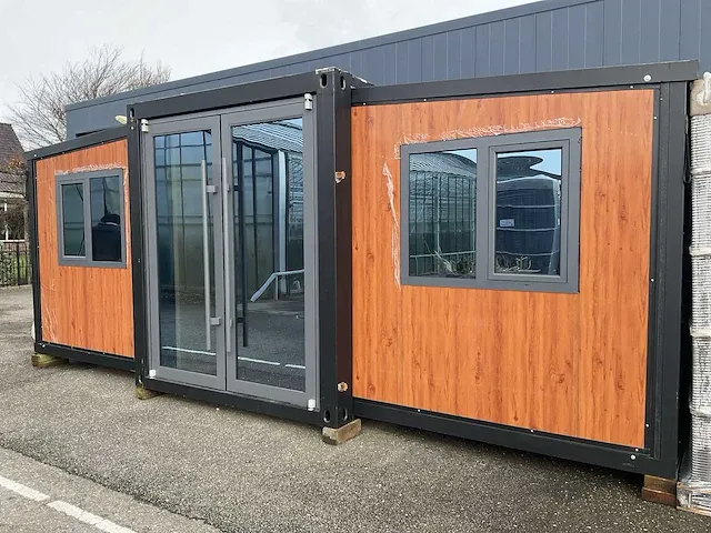 Tiny house - afbeelding 1 van  37