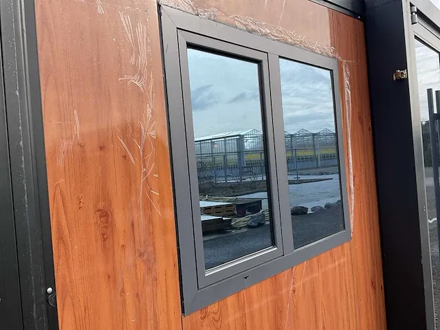 Tiny house - afbeelding 33 van  37