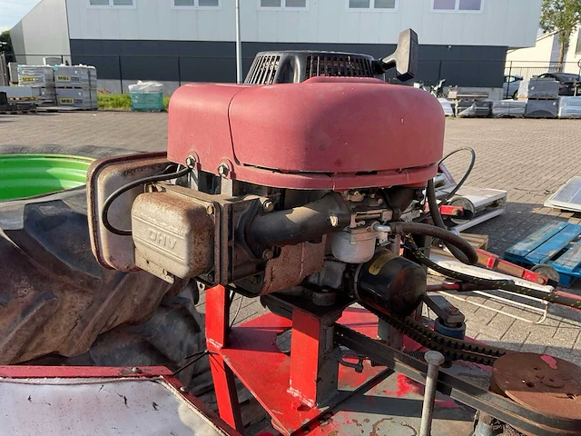 Tippa mini zuigmachine - afbeelding 12 van  13