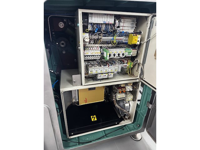 Tippertie alpina - afbeelding 11 van  21