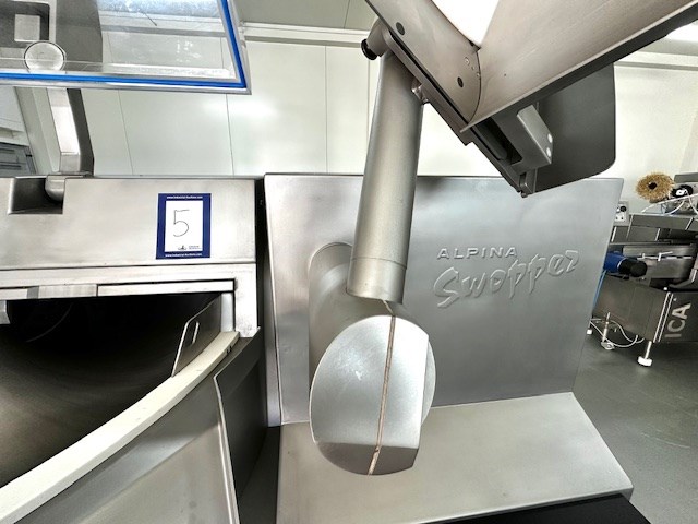 Tippertie alpina - afbeelding 19 van  21