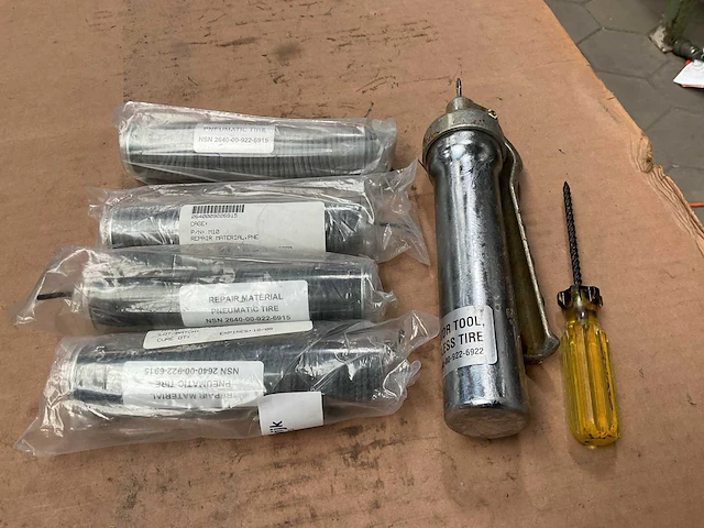 Tire repair material - afbeelding 2 van  3