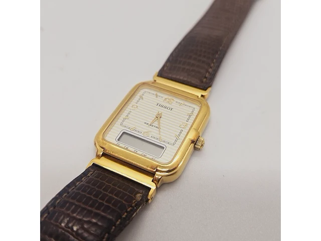 Tissot seastar two-timer analoog-digitaal - afbeelding 4 van  8