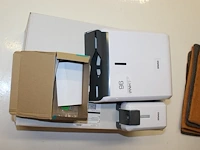 Tissue en zeep dispenser staples met doos tissues. - afbeelding 2 van  2