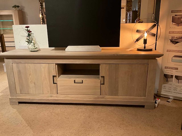 Tita eiken tv meubel - afbeelding 2 van  9