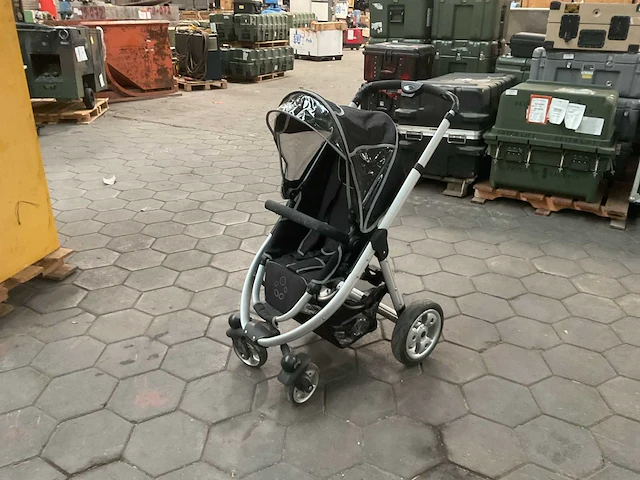 Titanium kinderwagen - afbeelding 1 van  6
