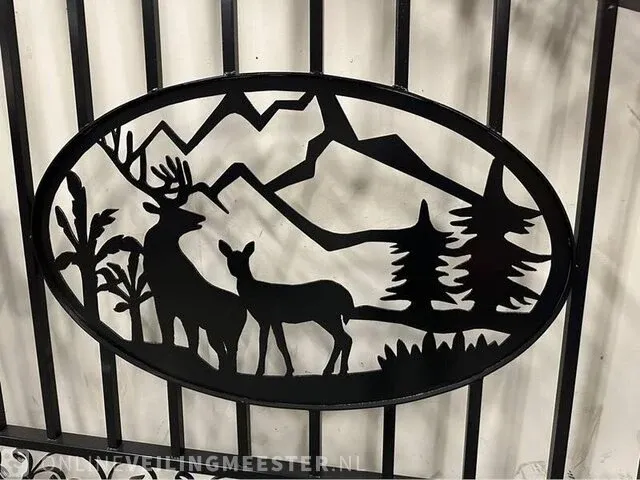 Toegangspoort stahlworks, deer style (596cm), 2023 - afbeelding 4 van  8