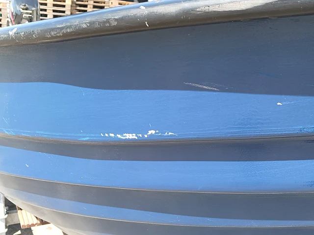 Toer boot met buitenboordmotor en trailer - afbeelding 4 van  47
