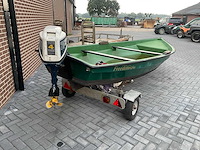 Toerboot met 4 takt buitenboordmotor en trailer - afbeelding 8 van  12