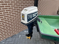 Toerboot met 4 takt buitenboordmotor en trailer - afbeelding 9 van  12