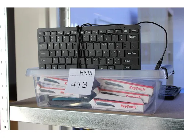 Toetsenborden keysonic in kunststof bak. 6 stuks. - afbeelding 1 van  1