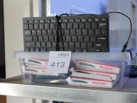 Toetsenborden keysonic in kunststof bak. 6 stuks. - afbeelding 1 van  1