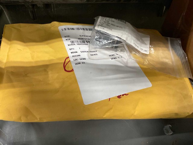 Toggle switch (7x) - afbeelding 4 van  4