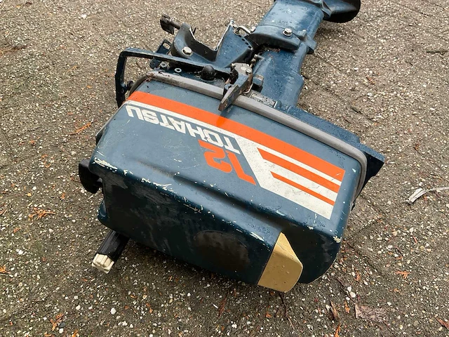 Tohatsu 12 buitenboordmotor - afbeelding 7 van  7